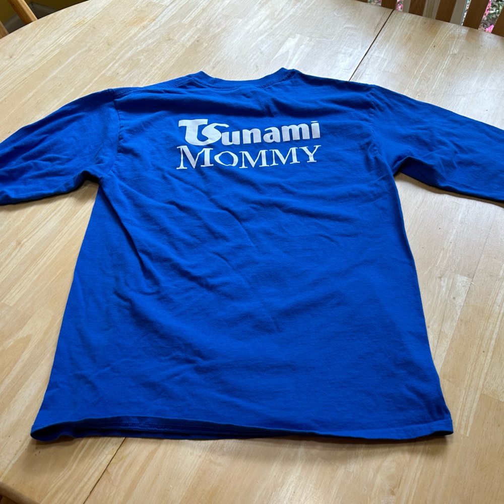 Tsunami Mommy Long Sleeve T-Shirt